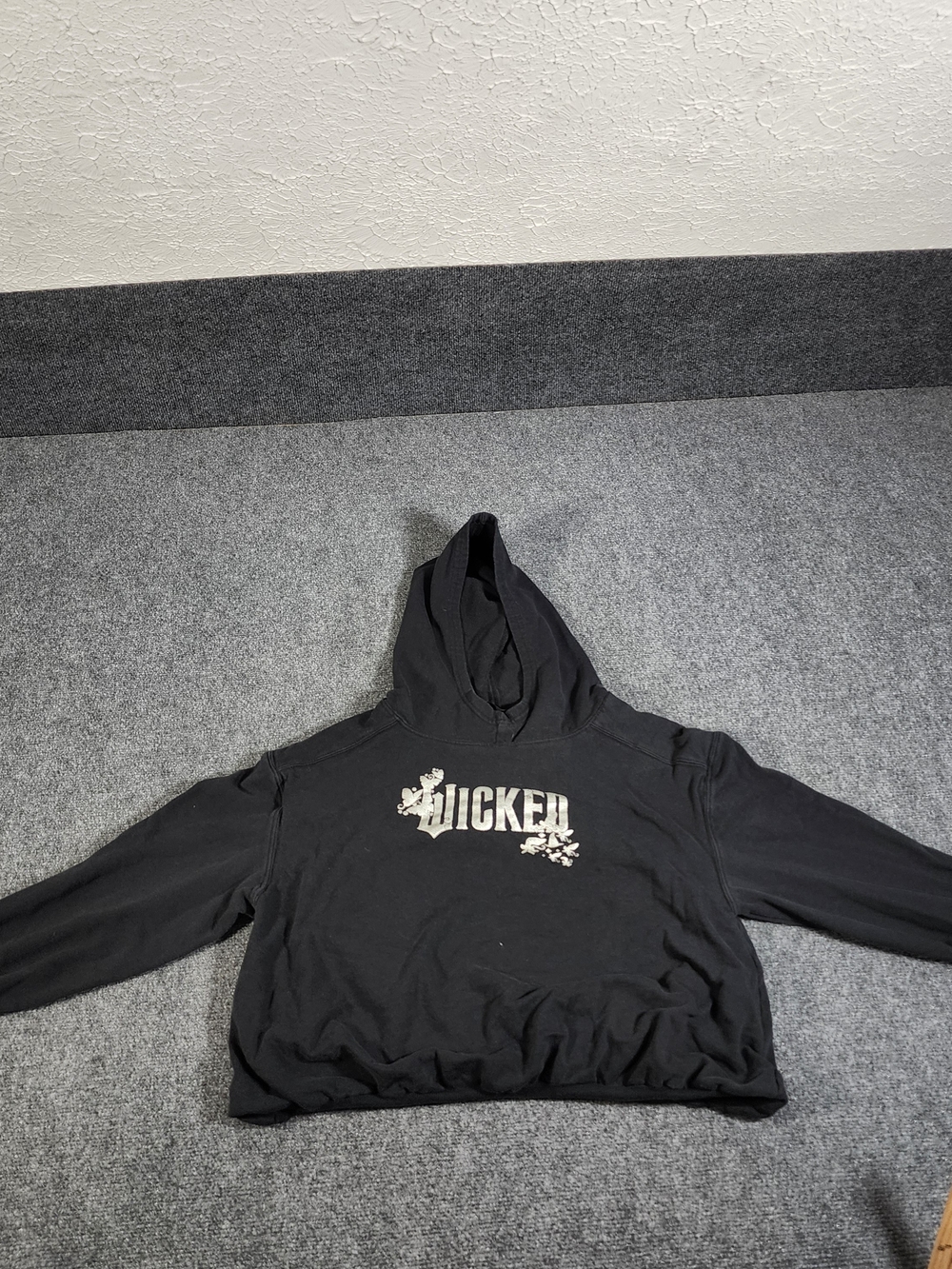 Black Cropped Graphic Hoodie Sweater - 'Wicked' Crewneck Style